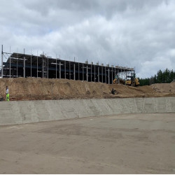 Geomembrana gładka HDPE grubość: 1,5mm rolka 5,3mx100mb