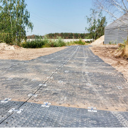 Płyty Drogowe Maty techniczne Drogi Tymczasowe Place Manewrowe